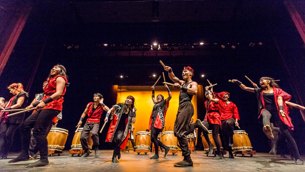 Taiko clum of students dancing